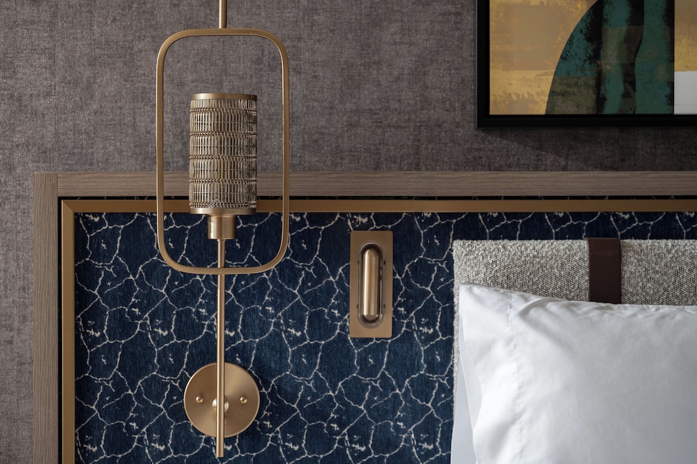 Hotel Indigo Detroit North Troy by IHG - photo 33