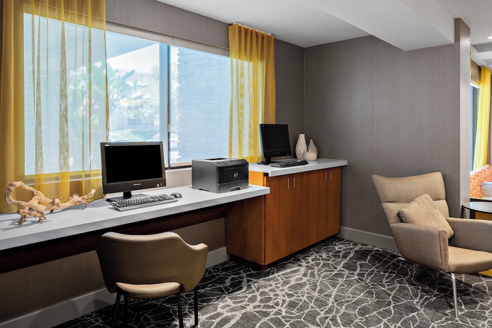 SpringHill Suites by Marriott San Diego Scripps Poway - photo 23