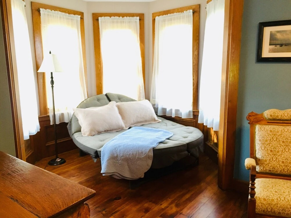 The Inn on Lake Champlain - photo 19