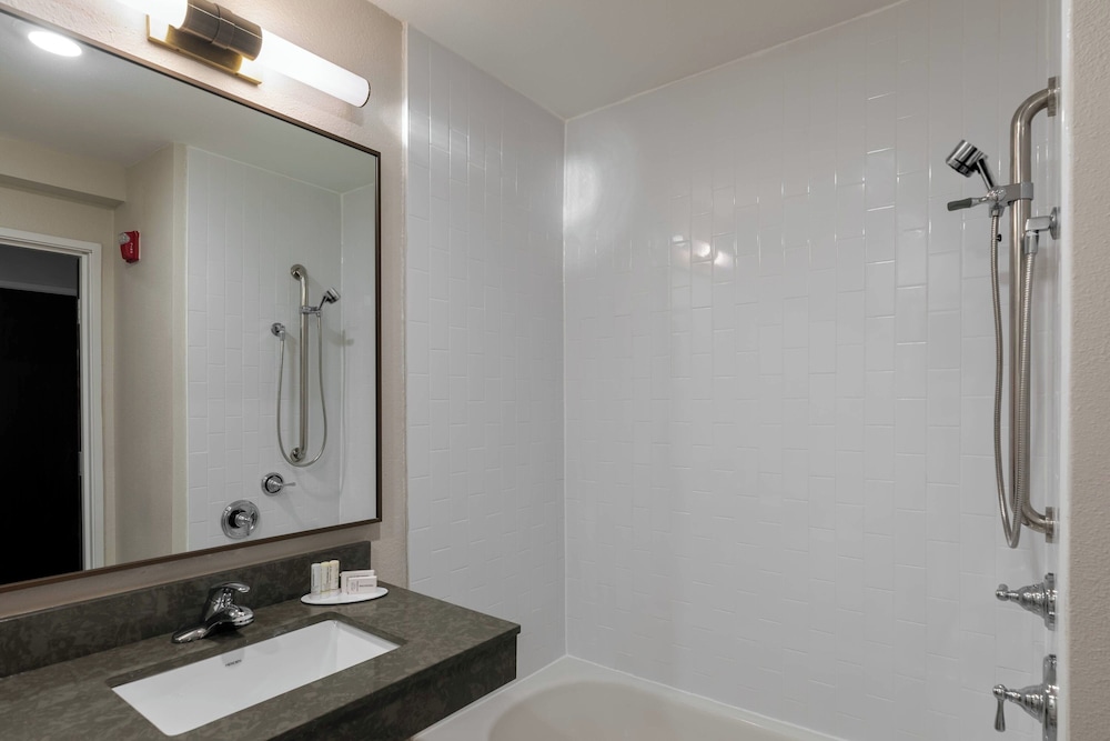 Fairfield Inn By Marriott Savannah Airport - photo 27