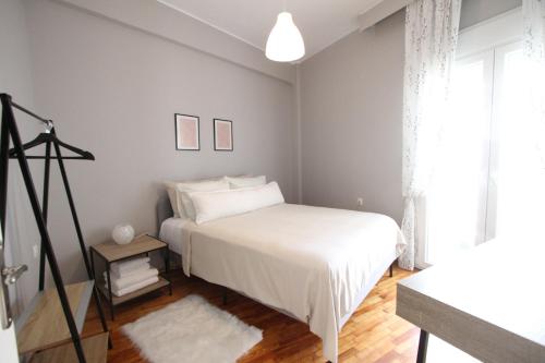 Newly Renovated Central 2 Bedroom Apartment in Kozani — 4-Star Luxury Hotel in Kozani, Greece