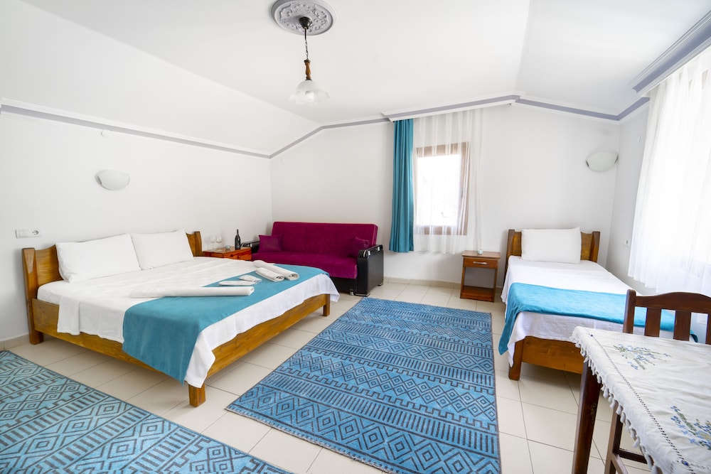 Flower Pension Hotel — Kas — photo 3