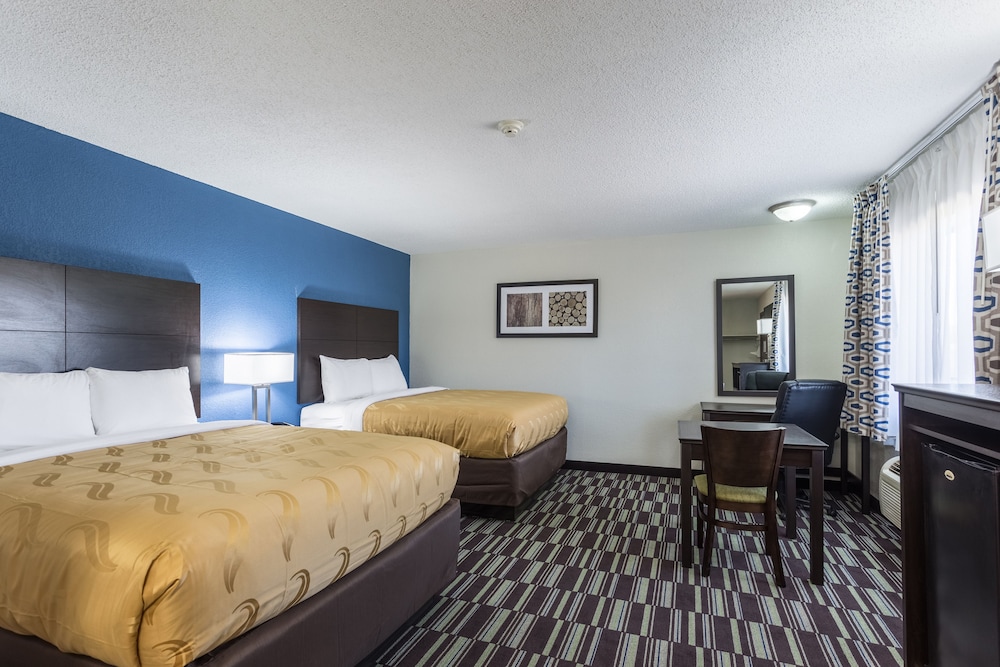 Quality Inn Farmington - photo 9
