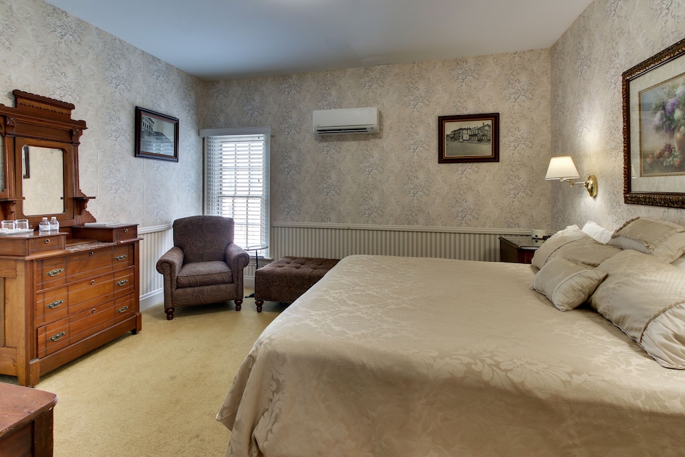 Kingsley Inn - photo 23