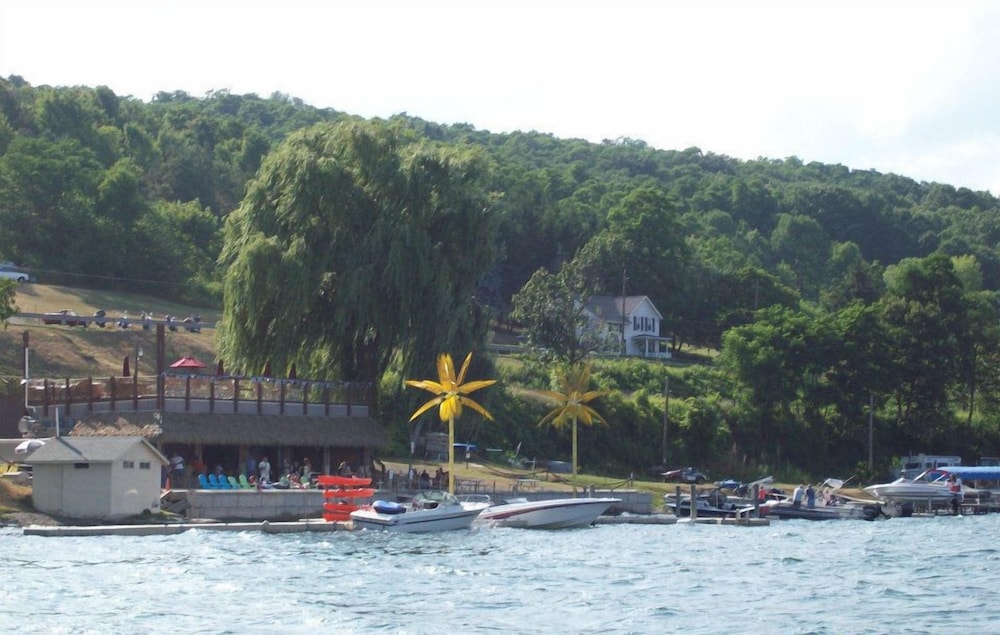 The Anchor Inn and Marina - photo 36