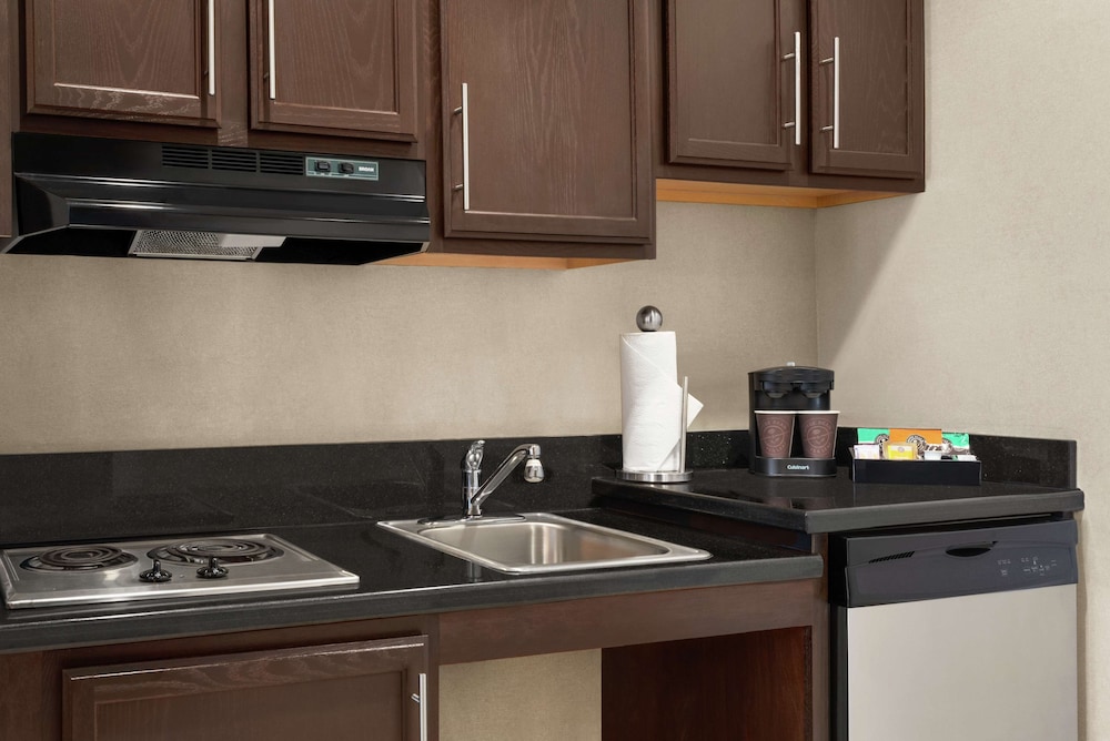 Homewood Suites Fort Wayne - photo 16