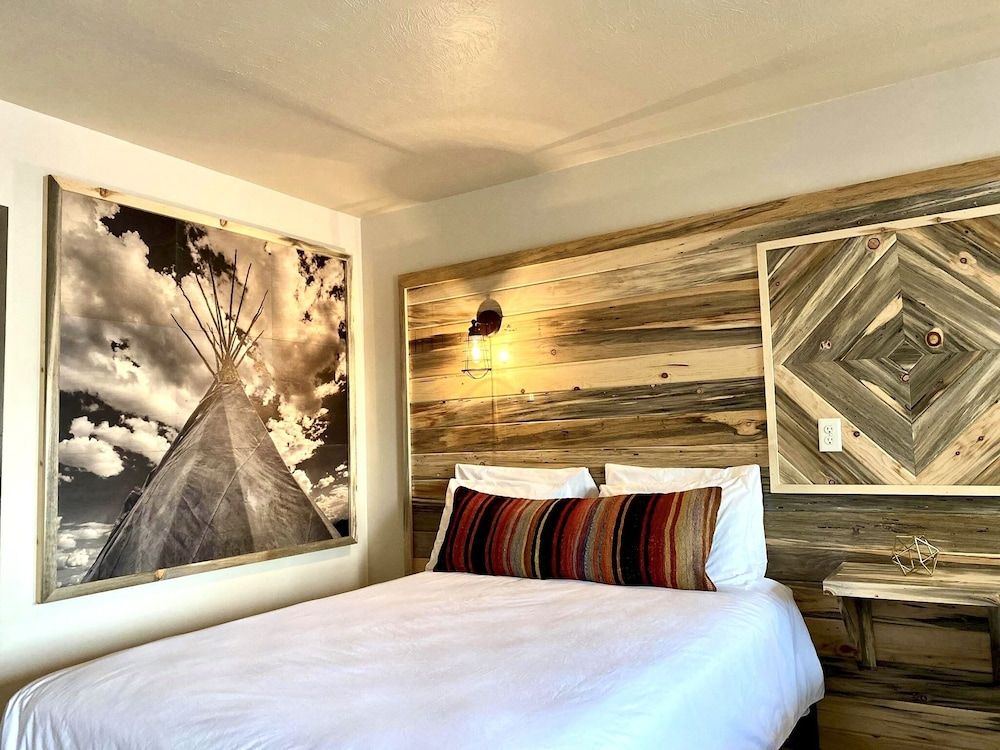 Horseshoe Bend Motel - photo 23