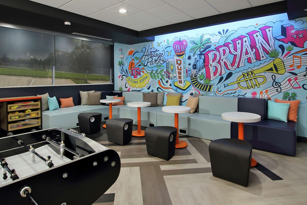 Tru by Hilton Bryan College Station - photo 7