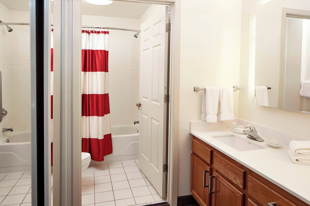 Residence Inn by Marriott Minneapolis St. Paul Roseville - photo 42