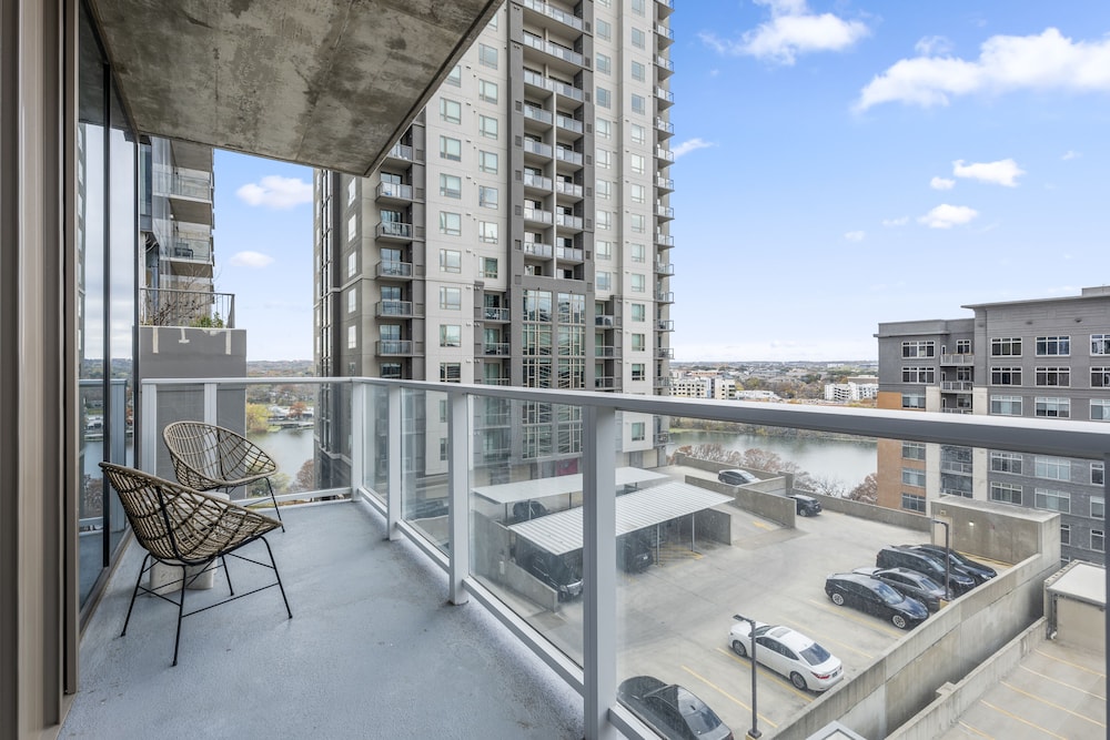 Austin Condo Hotel - photo 661