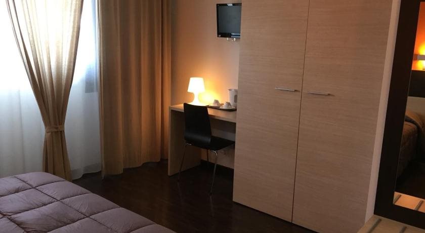 Hotel Milano — Ancona — photo 5