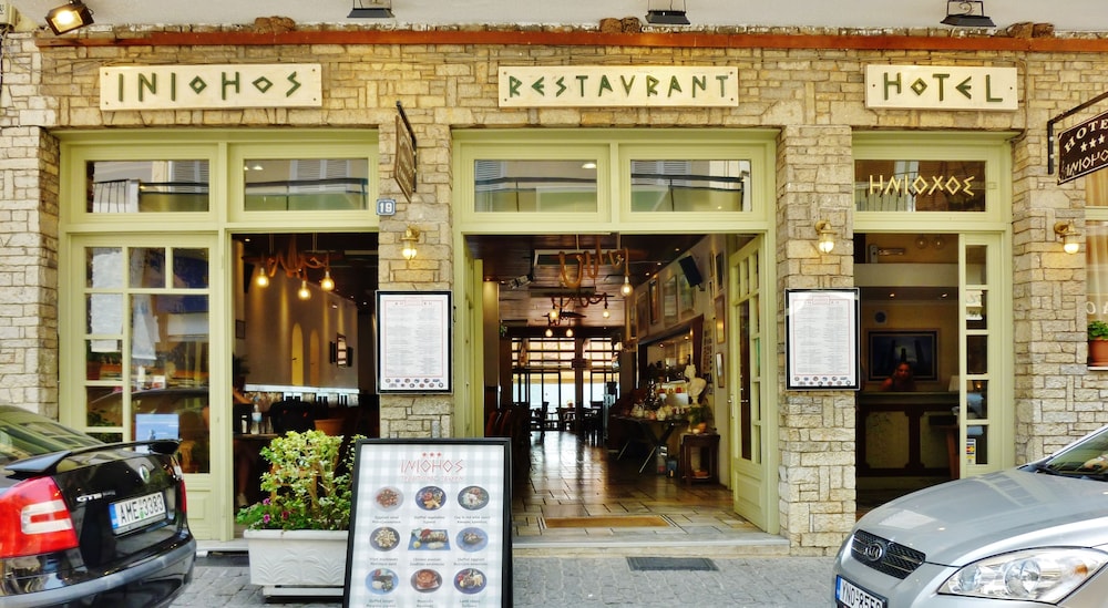 Iniohos Hotel Restaurant in Delphi, Greece