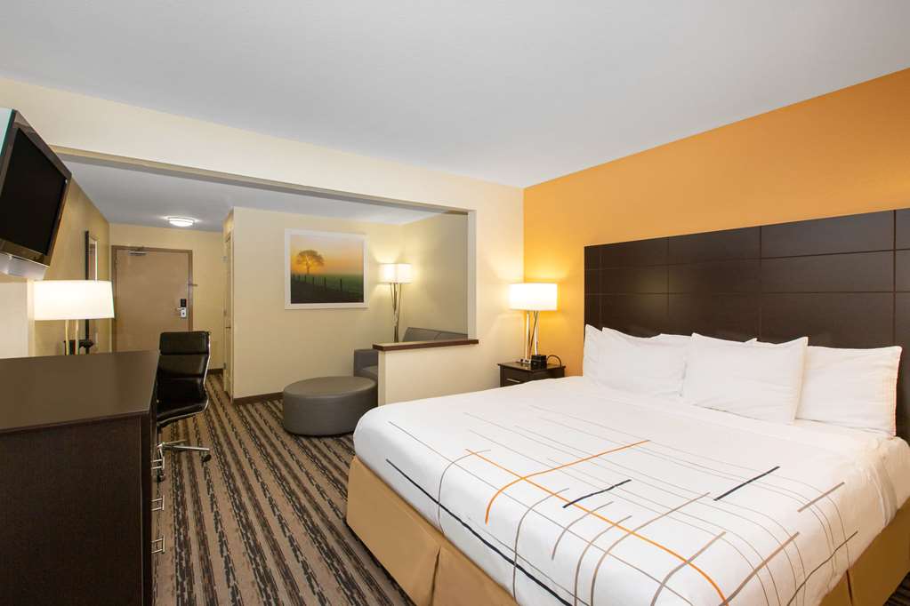 La Quinta Inn by Wyndham Lincoln Nebraska - photo 47