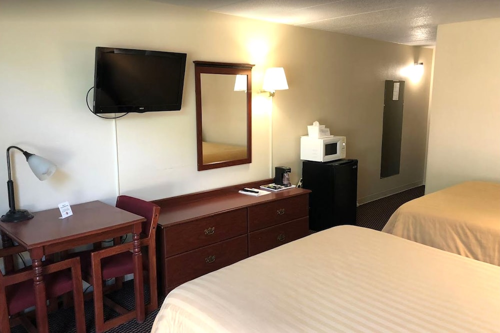 Norwood Inn and Suites Worthington - photo 11