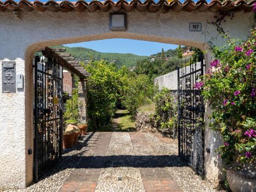 Villa Villa Girasole by Interhome — 4-Star Luxury Hotel in Alassio, Italy
