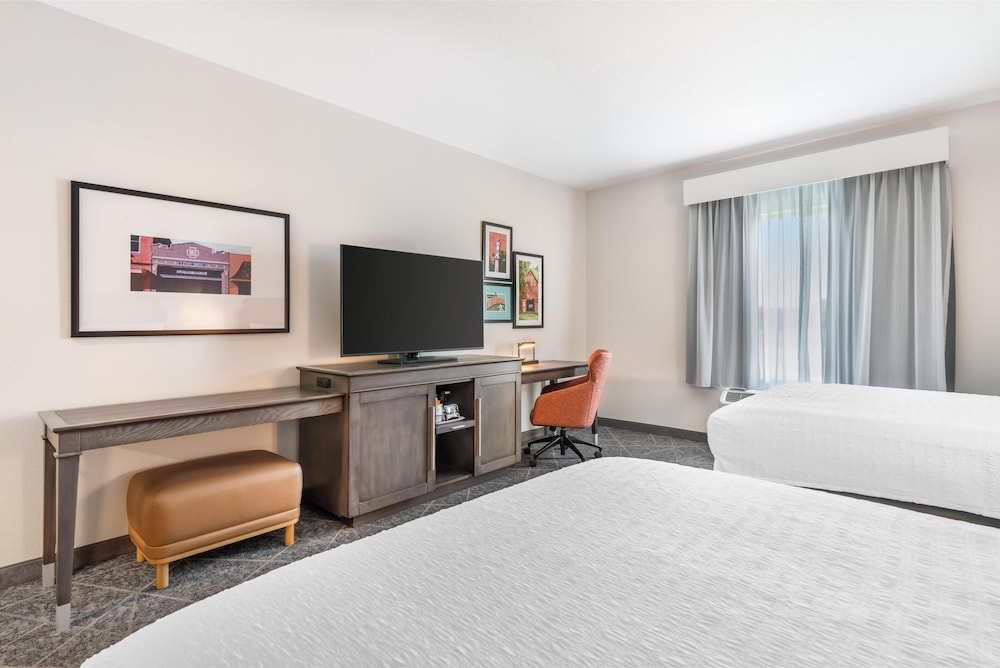 Hampton Inn Eufaula - photo 10