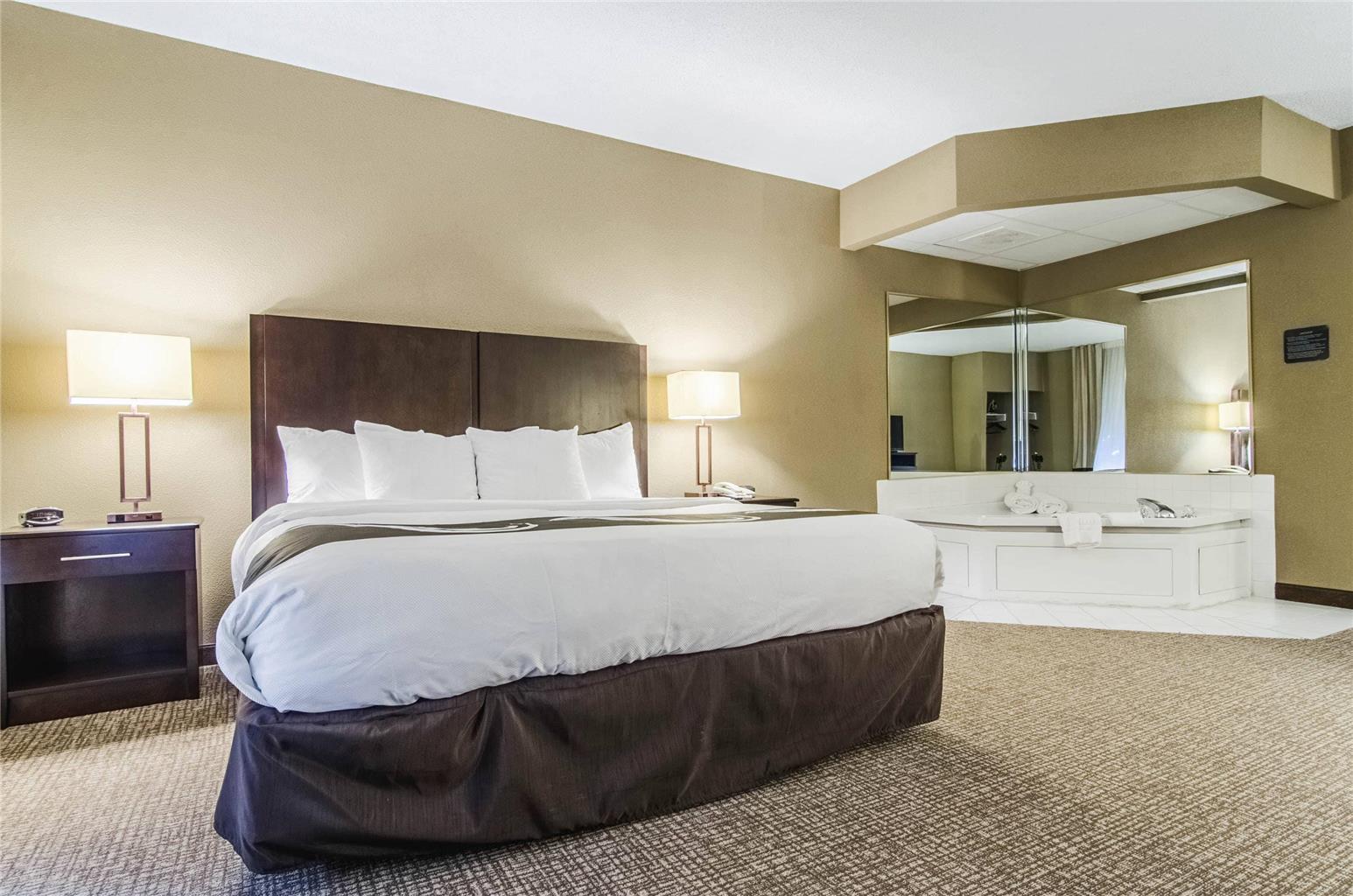 Quality Suites Graham Burlington South - photo 14