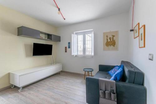 San Paolo 10 min from Metro and 30 mq Terrace — 4-Star Luxury Hotel in Rome, Italy