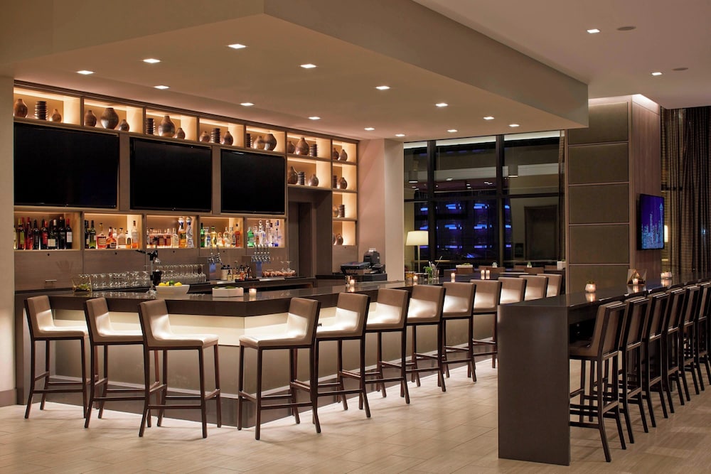 AC Hotel by Marriott Seattle Bellevue Downtown - photo 40