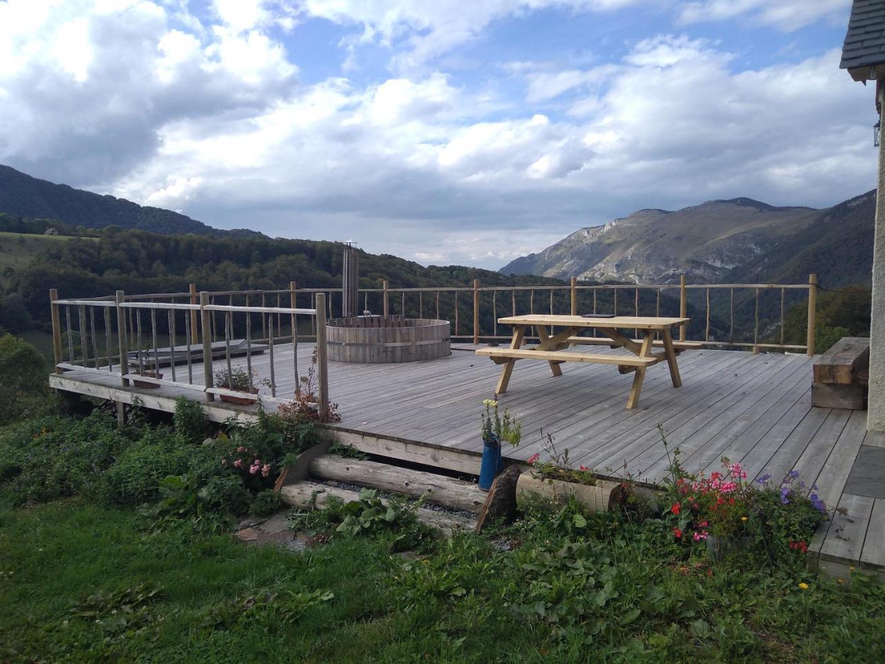Le Panoramique — hotel in Campan