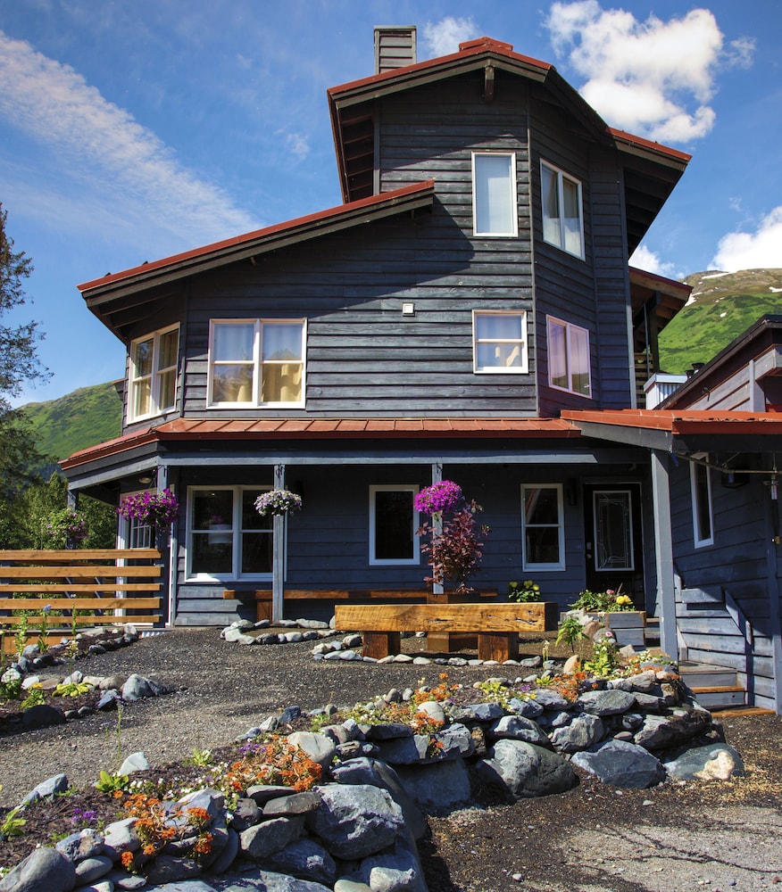 Ski Inn - last minute hotel in Girdwood