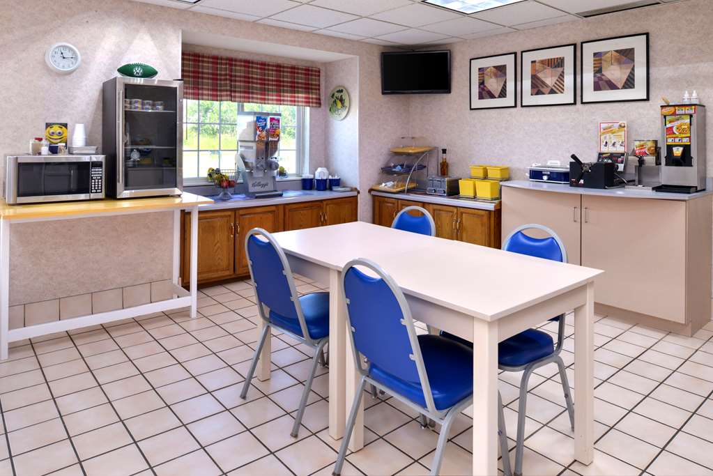 Americas Best Value Inn & Suites Maryville - photo 25