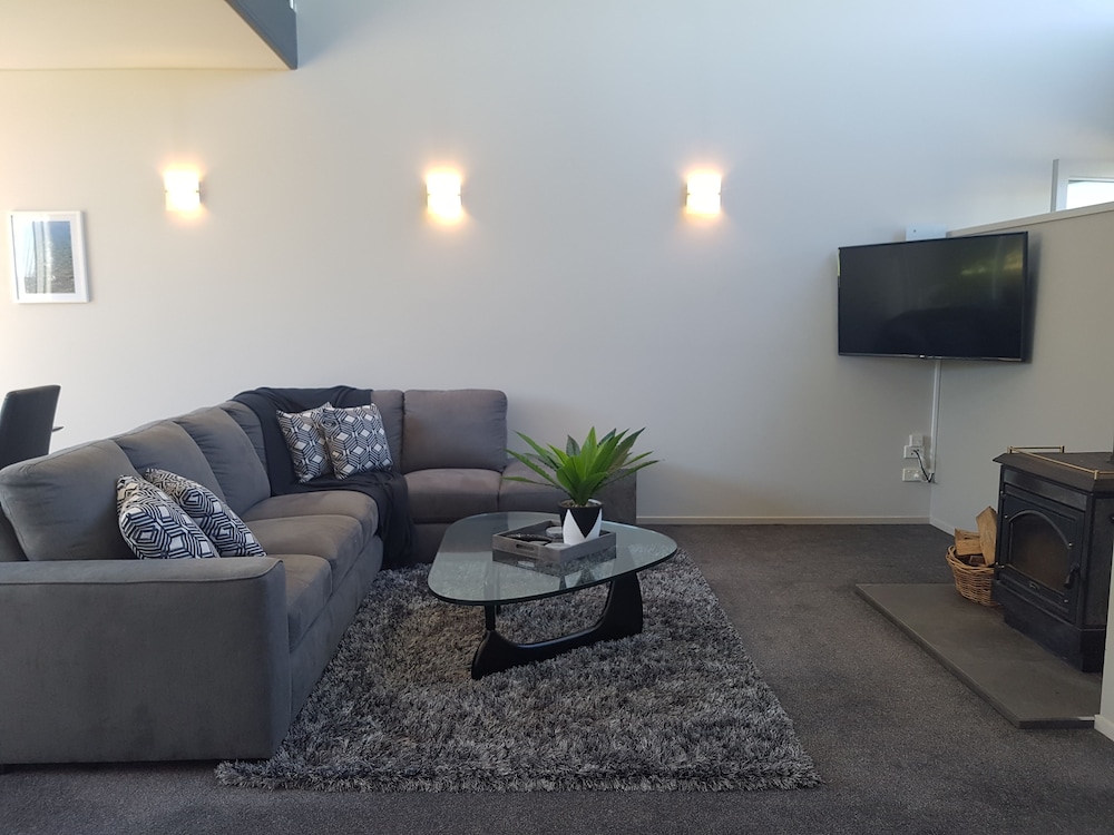 Lake Taupo Gem in Taupo, New Zealand