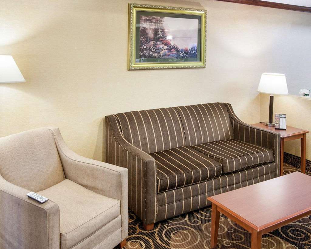 Quality Inn & Suites Niles - photo 5