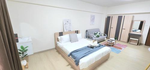 New Renovated Room Near Dmk Bts Impact Government