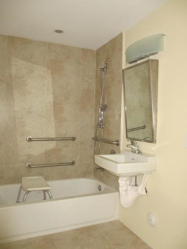 Westover Arms Hotel - photo 15