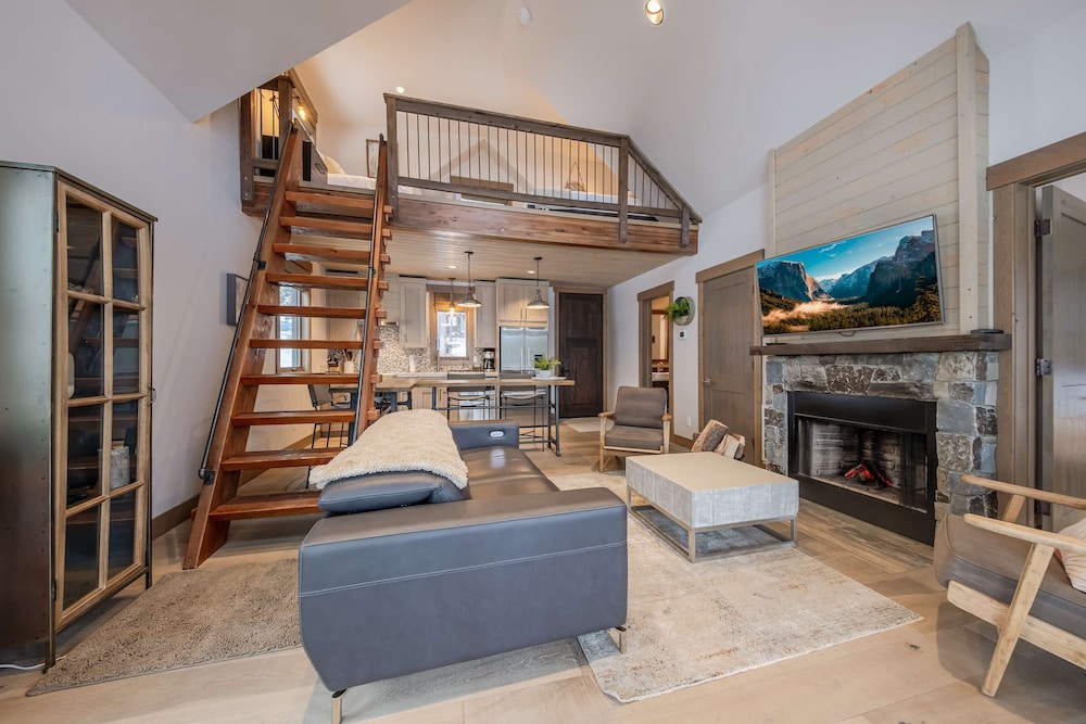 Wilderness Club Cottage on 18th Green — 4-Star Luxury Hotel in Eureka, United States