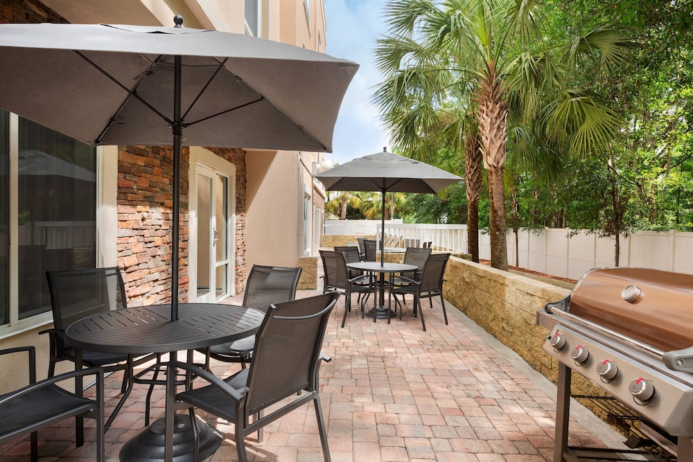 Fairfield Inn & Suites Jacksonville West Chaffee Point - photo 39