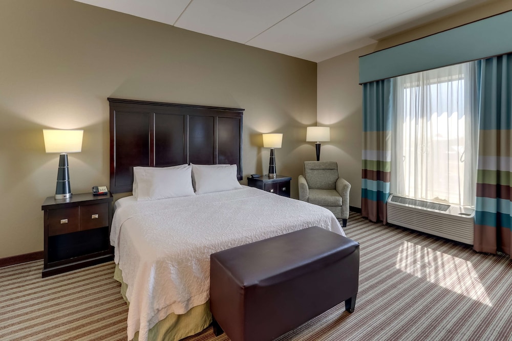 Hampton Inn & Suites Swansboro Near Camp Lejeune - photo 7