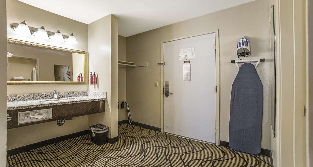 SureStay Plus Hotel by Best Western Sacramento North - photo 27