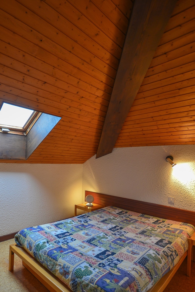 Vvf Les Monts Jura — Thoiry — photo 4
