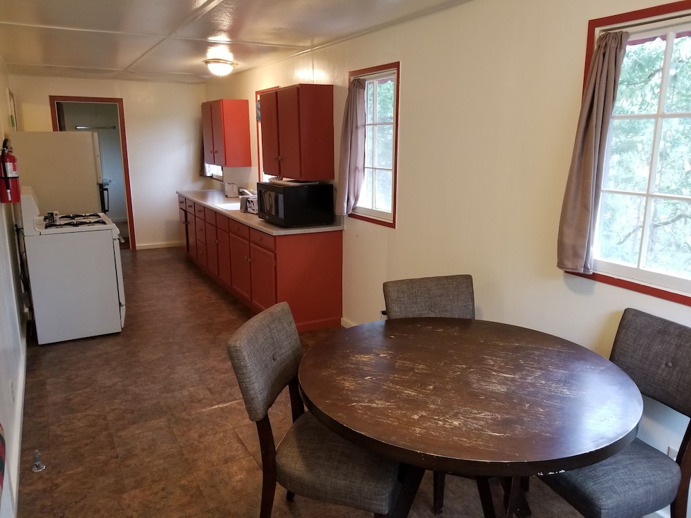 Lakeview Terrace Resort - photo 42