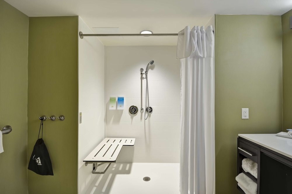 Home2 Suites by Hilton Oswego - photo 21