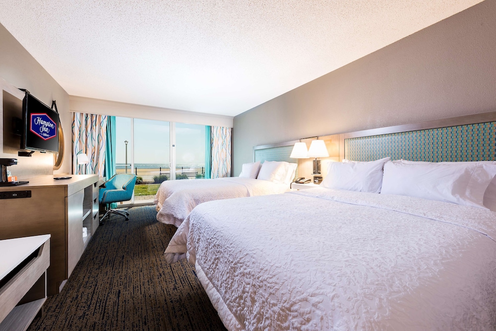 Hampton Inn Virginia Beach Oceanfront North - photo 17