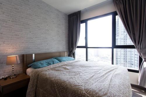 Brand New Sukhumvit Condo Cozy Bts