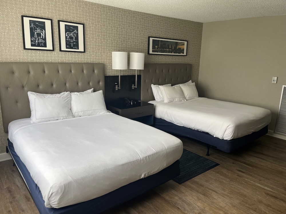 DoubleTree By Hilton Baltimore North Pikesville - photo 19