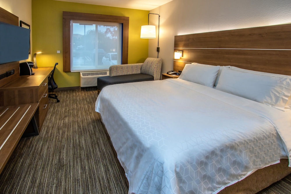 Holiday Inn Express Hotel & Suites Roseville Galleria Area by IHG - photo 12