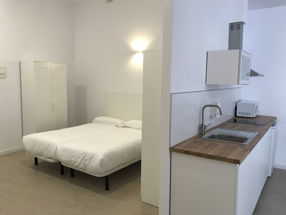 City Suites Marina in Valencia, Spain