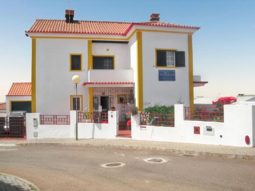 Spacious House Alandroal — 4-Star Luxury Hotel in Alandroal, Portugal