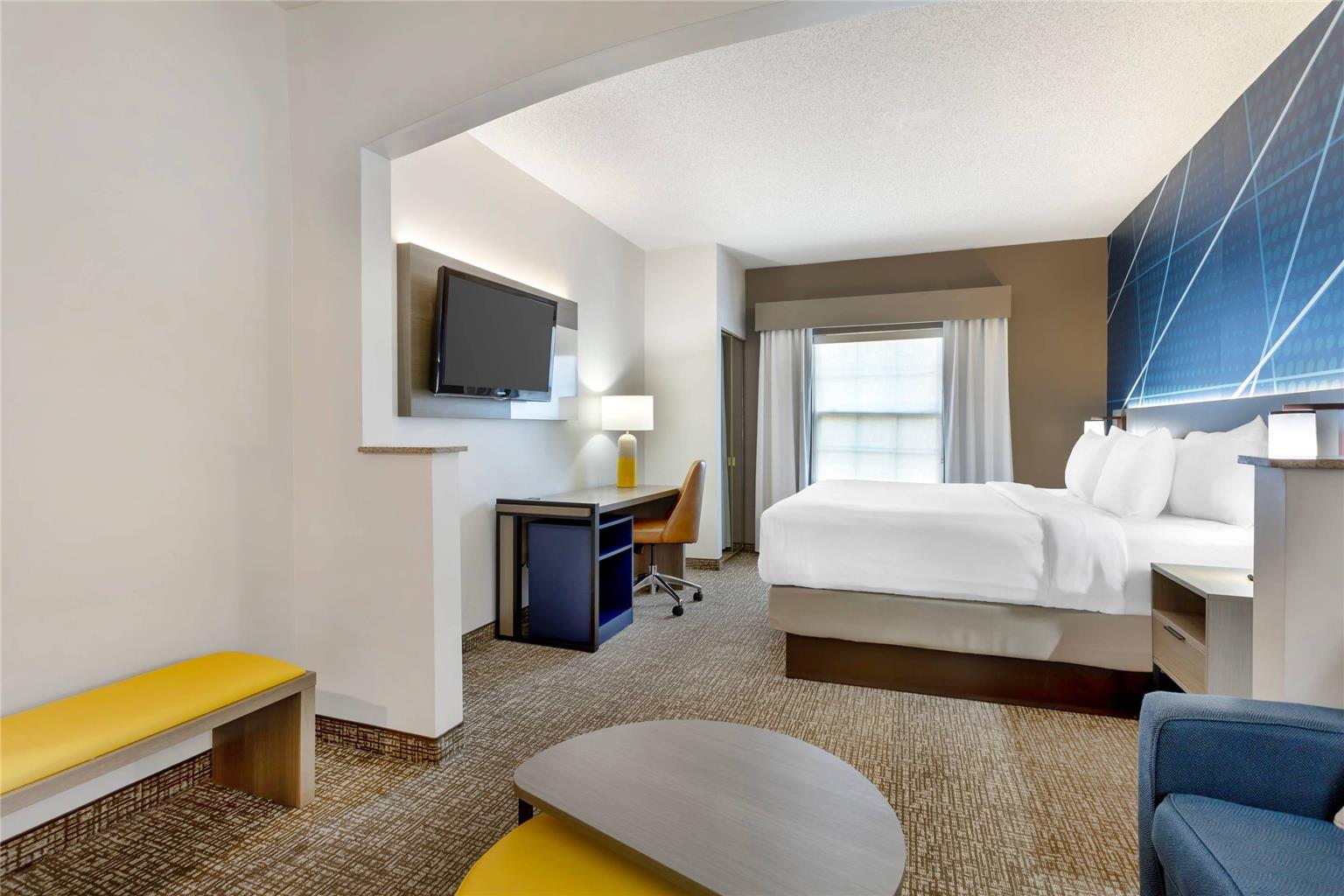 Comfort Suites East Brunswick South River - photo 14