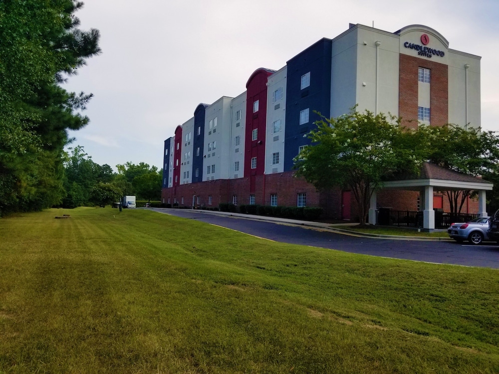 Candlewood Suites Apex Raleigh Area by IHG - photo 34