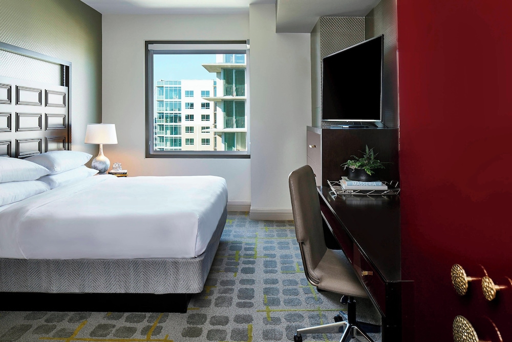 Renaissance Atlanta Midtown Hotel - photo 19