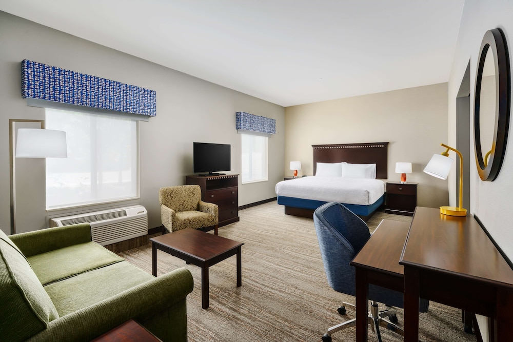 Hampton Inn & Suites West Sacramento - photo 10