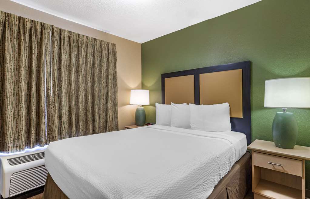 Extended Stay America Suites San Antonio Colonnade Medical - photo 9