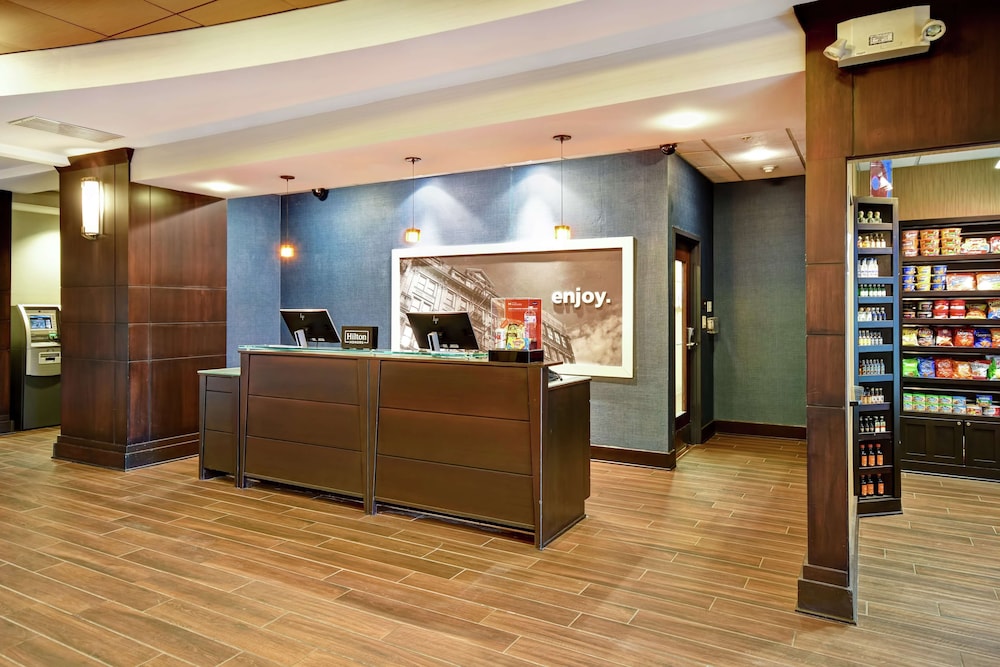 Hampton Inn & Suites Detroit Canton - photo 7