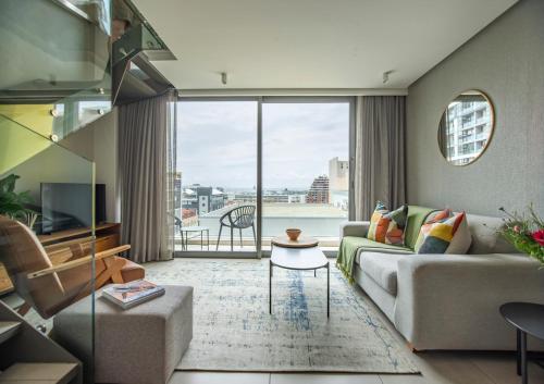 Sophisticated City Escape Luxury De Waterkant Stay